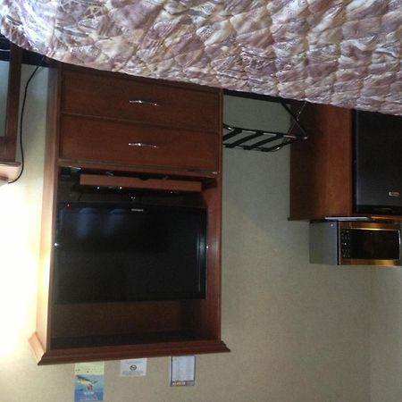 מלון Ramada By Wyndham יורקטון מראה חיצוני תמונה