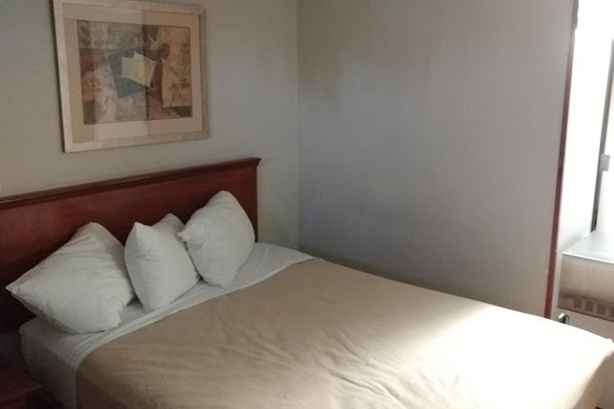 מלון Ramada By Wyndham יורקטון מראה חיצוני תמונה