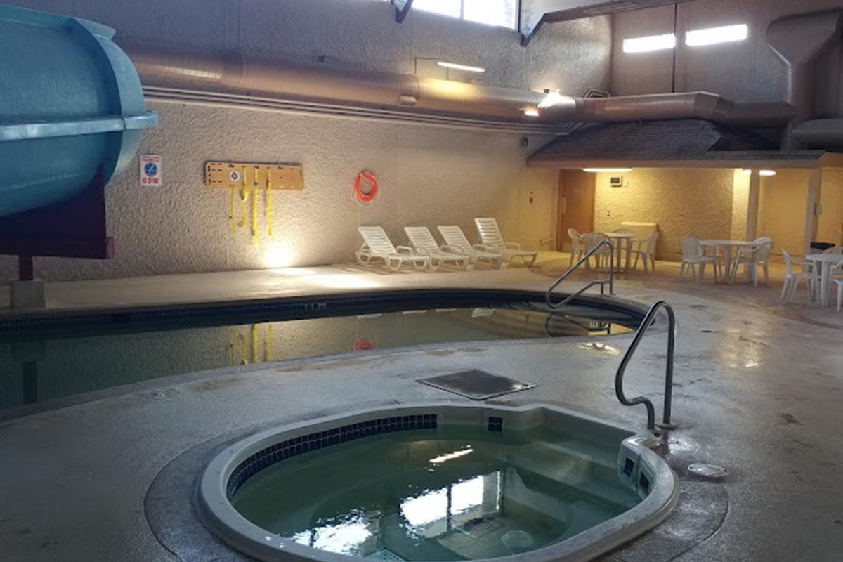 מלון Ramada By Wyndham יורקטון מראה חיצוני תמונה