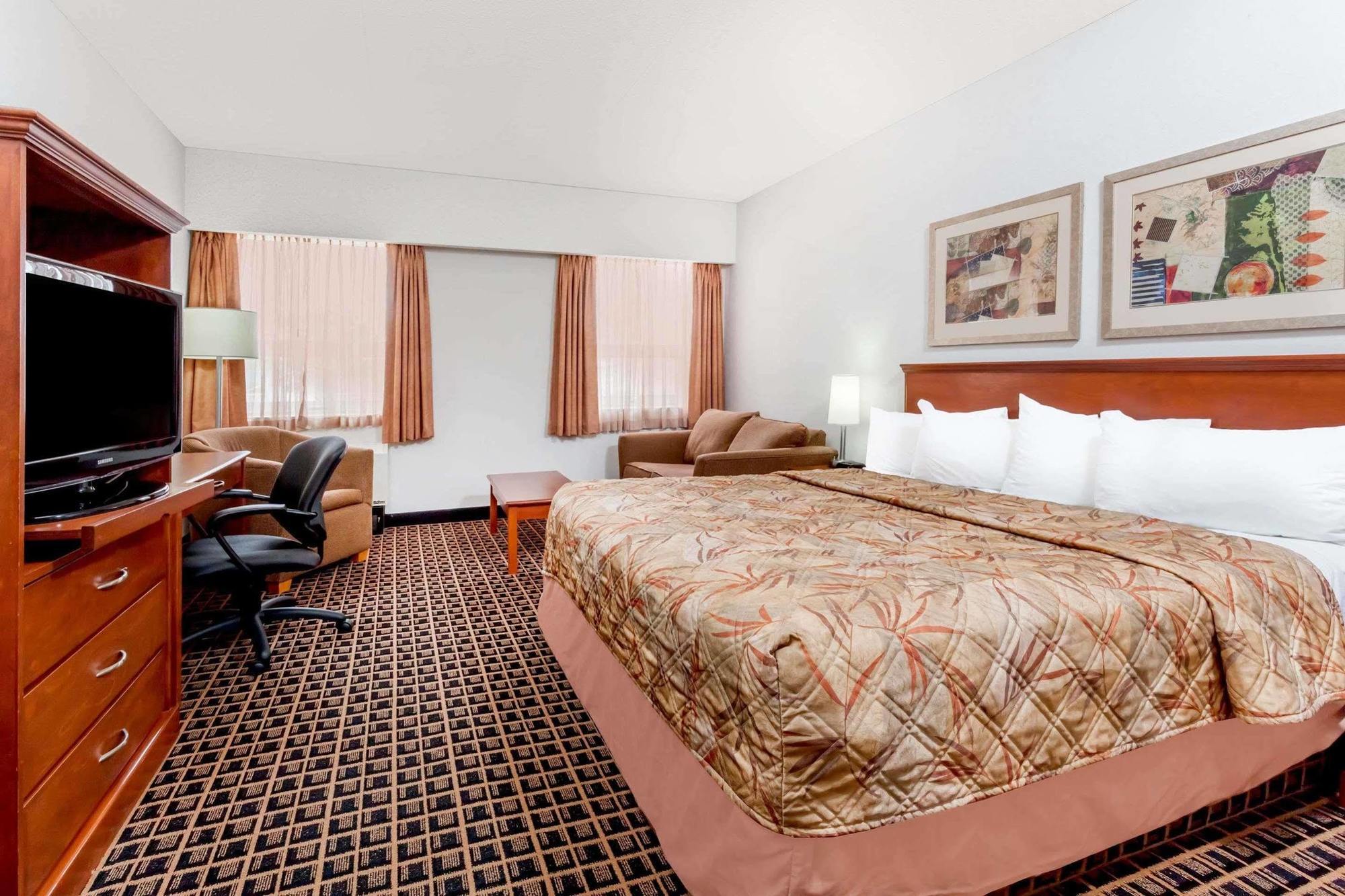 מלון Ramada By Wyndham יורקטון מראה חיצוני תמונה